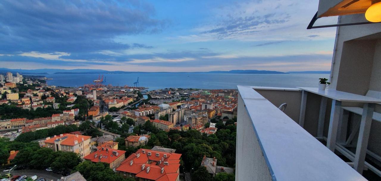 City Lights Penthouse Rijeka Luaran gambar